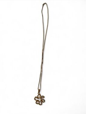Gold Flower Pendant Necklace - Women Jewelry